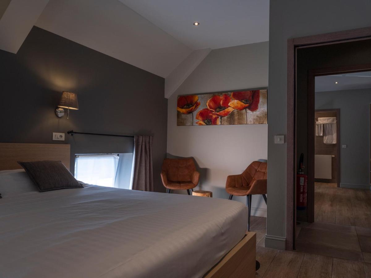 Le Fenil Hotel Celles (Namur)